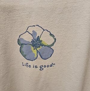 Life Is GOOD womens White T-shirt With Flower